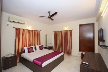 Hotel Oyo 2388 Hebbal Bangalore Esterno foto